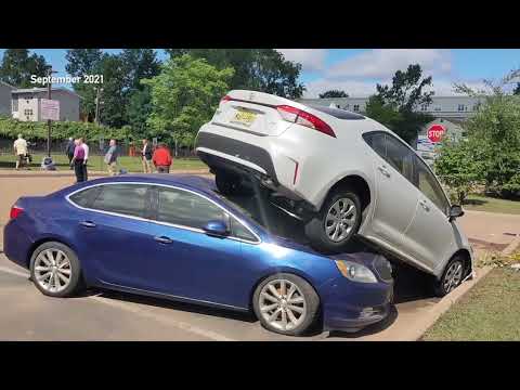 Elizabeth Apartment Rally