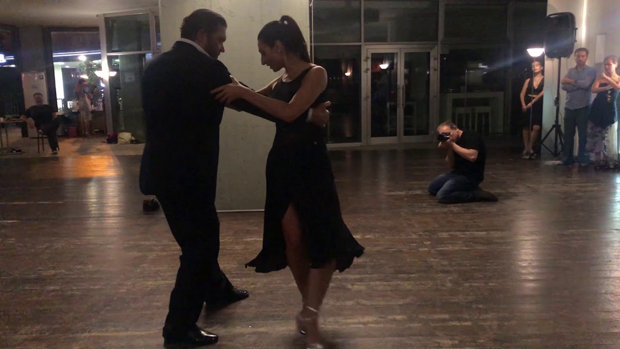 Natascia Crescenzi e Mario Sette - Milonga La Caricia