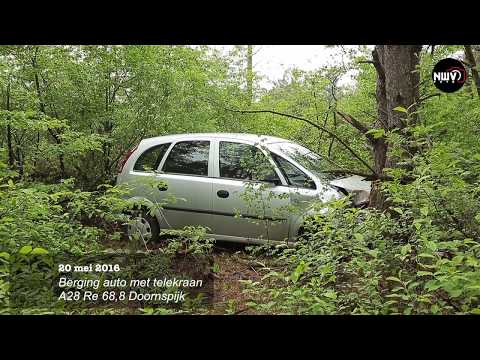 Berging auto ver in de buitenberm A28 Re 68,8 Doornspijk