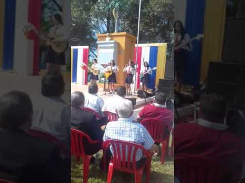 Alumnas Colegio Nac. Gral Díaz. Ñeembucú.