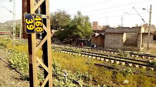 preview picture of video 'Arriving Gaya Junction..a buddhist piligrimage'