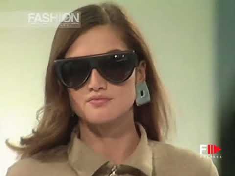 BETTY JACKSON Fall 1991/1992 London - Fashion Channel