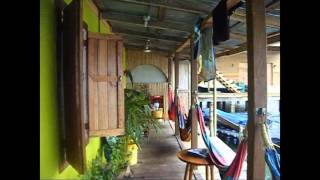 preview picture of video 'Aqua Lounge Hostel & Bar Tour: Bocas Del Toro, Panama OVERWATER'