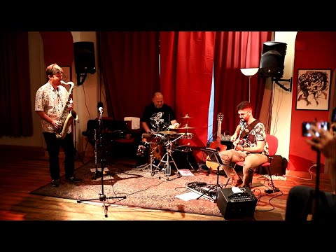 Brazilian Jazz Duo - Só Danço Samba (Tom Jobim)