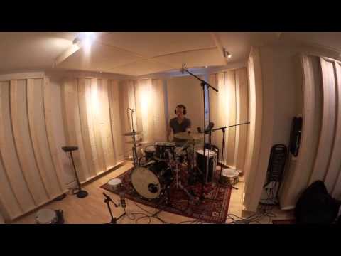 in the studio with: HENNING THOMSEN (drum outtake JUST LIKE ME