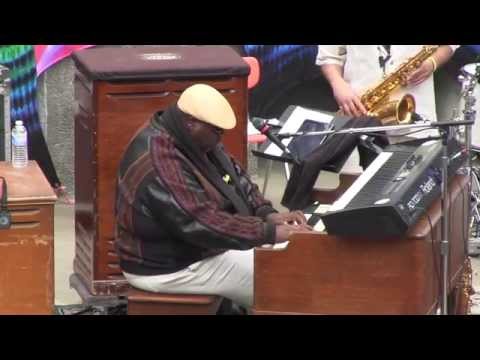 Johnny Too Bad - Melvin Seals & JGB at Jerry Day 2014