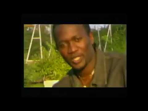Kaisa Pakito & Les Sans Avis - Maloko [Clip Officiel] (1999)