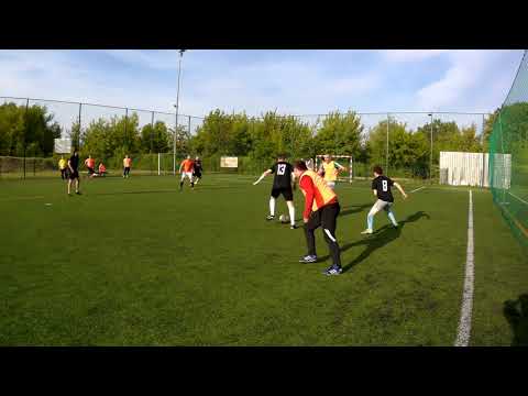 StrefaFutbolu.pl: Pomarańczowi - Podamy Później