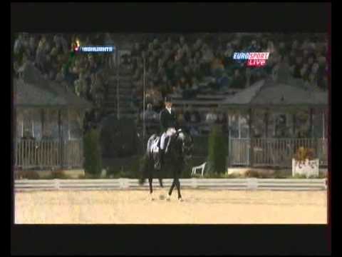 Edward Gal & MoorlandsTotilas Grand Prix Freestyle 91.800% WEG 2010 Kentucky