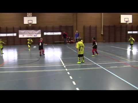 Old Boys U8 vs Ettingen 03 12 2011