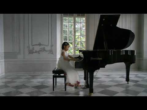 International Masterclass at Kurozweki Palace 2018- Sophia Liu, China