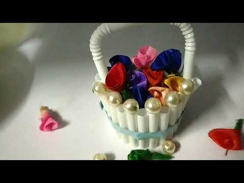 𝙵𝚕𝚘𝚠𝚎𝚛 𝚟𝚊𝚜𝚎 𝚠𝚒𝚝𝚑 𝚜𝚝𝚛𝚊𝚠