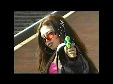 ajsa luna - túróscsusza - ilyen felnőtté válni?