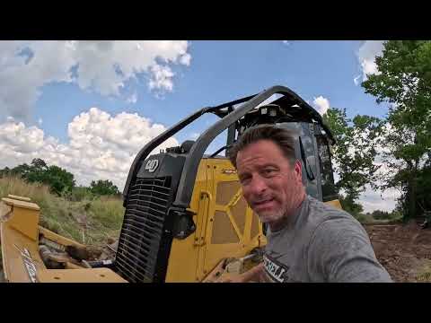New House Driveway Excavation only using the Caterpillar D3 Dozer. #dozer #caterpillar #construction