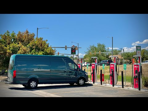 Mercedes eSprinter Highway Range Test! This Electric Van Could Actually Work For You