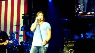 Billy Ray Cyrus - &quot;A Good Day&quot; LIVE at the Hannity Freedom Concert