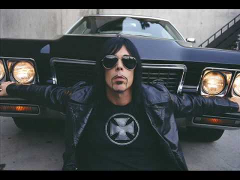 Monster Magnet - Cry