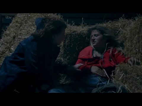 Emmerdale - Lydia Finds Amelia Going To Labour In The Barn (17th October 2022)