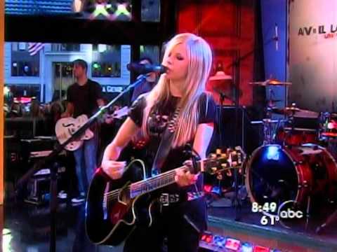 Avril Lavigne - Nobody's Home - Live @ Good Morning America [11.09.2004] [HQ]