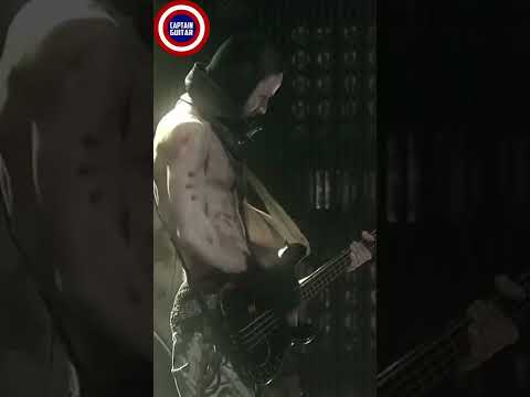 Rammstein - Marilyn Manson - The Beautiful People - Guitar Riff #shorts #rammstein #MarilynManson