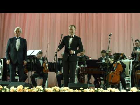 Valentin Butucel și Orchestra Folclor - Departe te-am lăsat sătucul meu