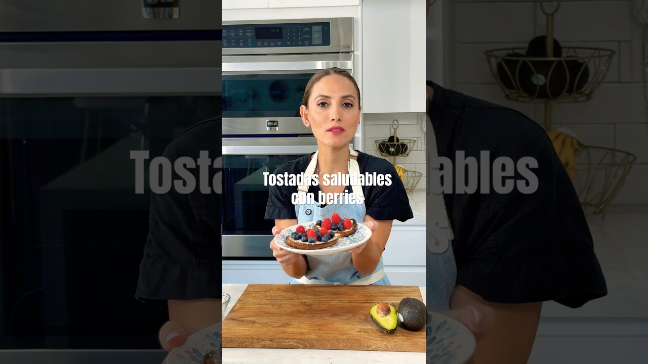 Tostadas Saludables con berries 🍓 #recetasfaciles #recetassaludables #recetas #recetasrapidas