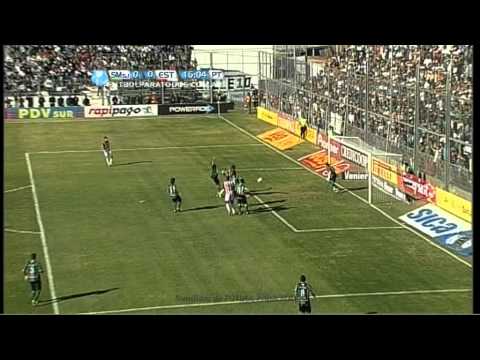 Remate de Martínez. San Martín 0 - Estudiantes 0. Fecha 18. Torneo Final 2013. Fútbol Para Todos