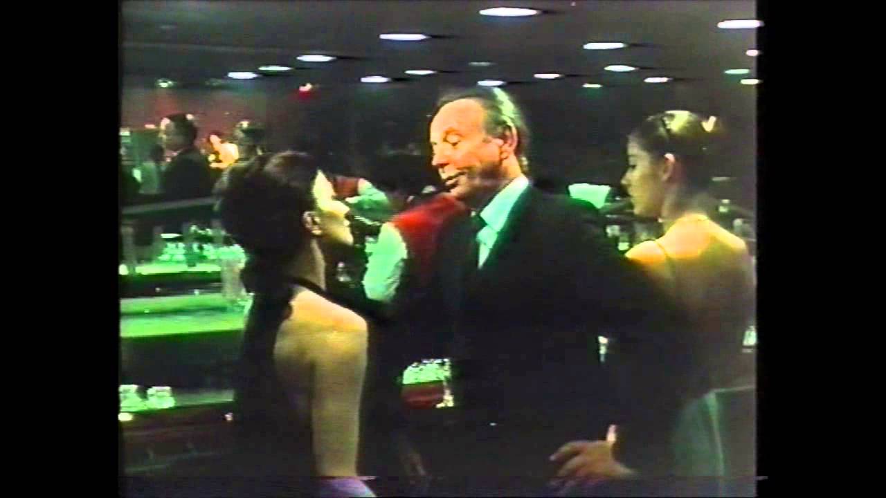 Scène uit 'Sabine'(1982) - De zangeres