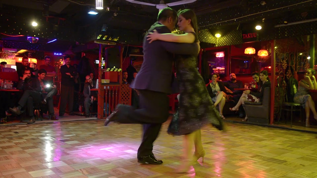 Nany Peralta y Andrea Zuñiga