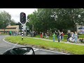 Veel mensen op de been in Assen rond politiebureau