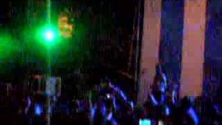 Cualquier noche puede salir el sol