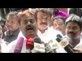Vijayakanth spitting at reporters  -  செய்தியாளர்களை காரி துப்பிய வ