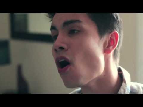 Let It Go/Let Her Go (Frozen/Passenger) - Sam Tsui mashup (lyrics)