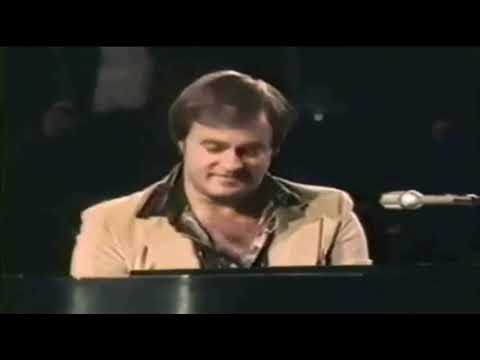 Frank Mills – Music Box Dancer  1974  [HQ STEREO]