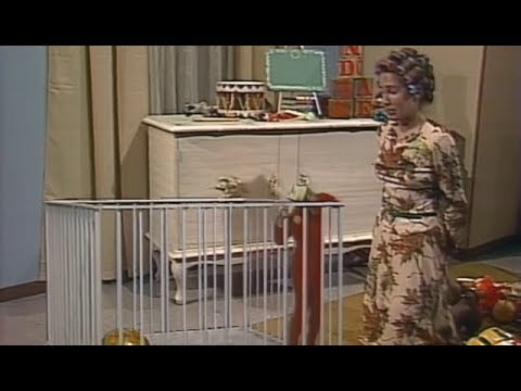 Federico, el papá de Quico (Escena completa en español) | El Chavo