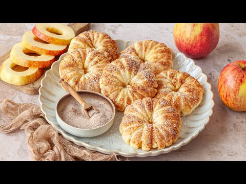 APPLE RINGS with puff pastry, cinnamon & sugar (only 5 ingredients)