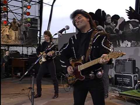 Marty Stuart - Burn Me Down Live at Farm Aid 1993