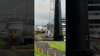 Oceanía Vista y Marina en el Canal de Panama #panama #oceaniacruises #canaldepanama #panamacanal