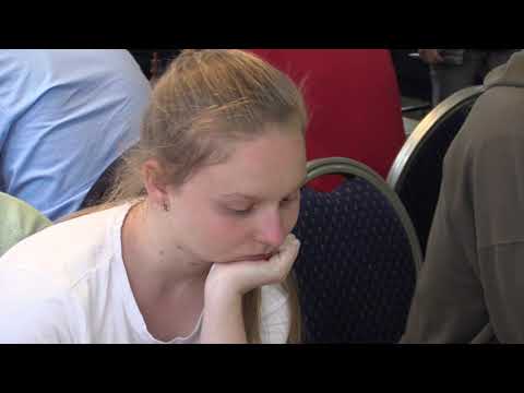 D20 1.6.  Cabanová Kristína - Smidová Michaela 1 - 0