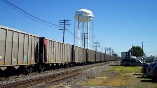preview picture of video 'BNSF Exec MAC Leads Empty Coal & BNSF Loaded Coal w/ Exec MAC'