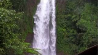 preview picture of video 'Gitgit Waterfall, Bali'
