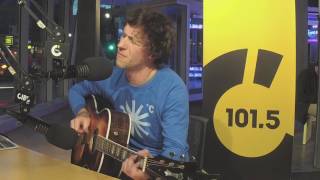 Le Retour | L'artiste Patrice Michaud interprète "L'anse blanche". #PerfoCIBL