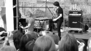 Mitchel Musso, Shout it music video