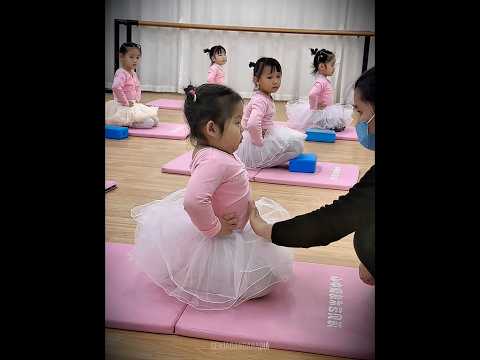 Nobody is doing it like this little ballerina 😂