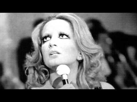 Mina - I Giardini Di Marzo Live