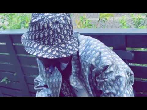 DJ COLOSS Feat. MATRIX EBONGA - CHAPÉ DE PARIS