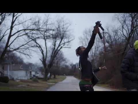 AMR Dee Huncho - Snapped (Official Music Video) {Gratitute Out Now}