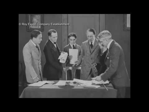 Chaplin, Fairbanks, Pickford & Griffith Signing United Artists Contract - 1919