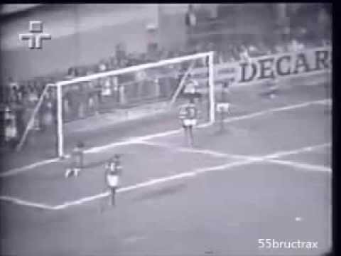 Pelé rare goals 6 - Rare Footage - Hat-trick from 1972 w/ Two Free Kick Goals