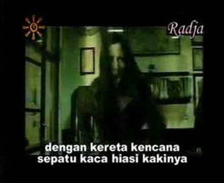 Chord Kunci Gitar Dan Lirik Lagu Cinderella Radja Cinderella Pun Tiba Dengan Kereta Kencana Tribunsolo Com